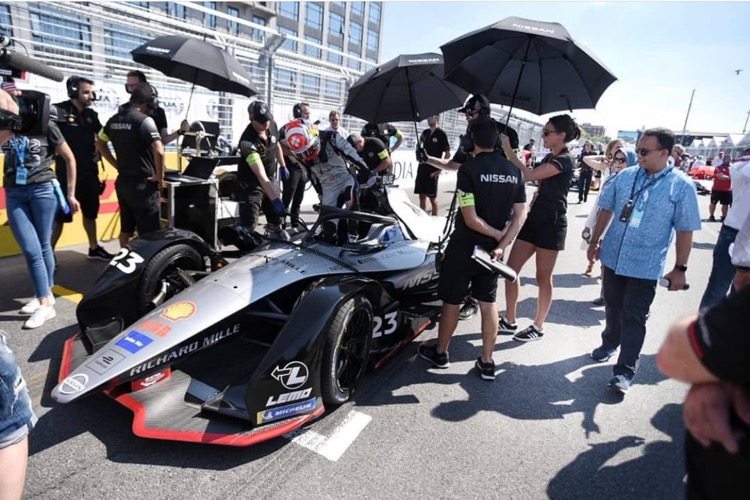 Publik Dukung KPK Periksa Formula E