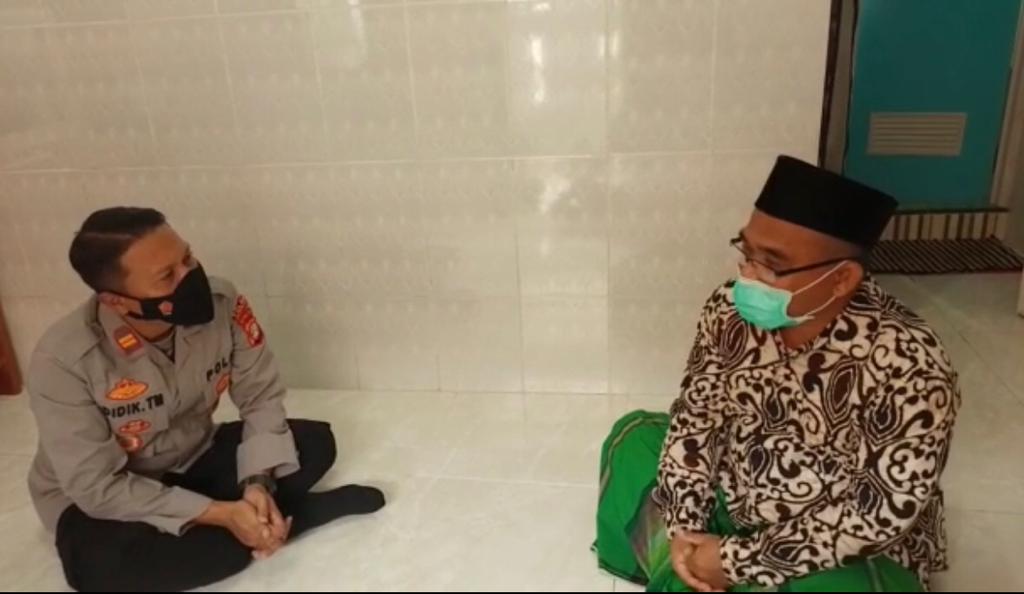 Terima Apresiasi dan Saran dari Toga Tomas, Kapolsek Kep. Seribu Utara Berkomitmen Akan Terus Berikan Pelayanan Prima