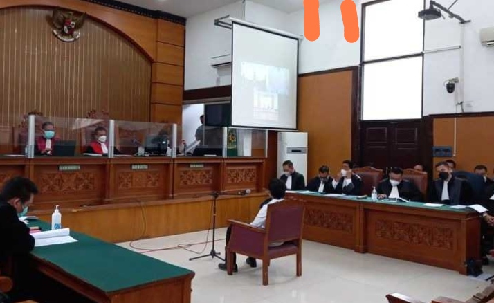 Terdakwa Briptu Fikri Ramadhan dan Ipda M Yusmin Ohorella divonis bebas terkait perkara penembakan laskar FPI di Km 50