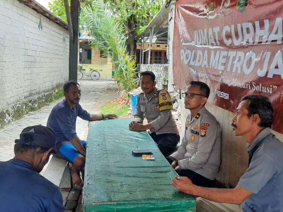 Kanit Binmas Serap Saran Masyarakat Lewat Jumat Curhat