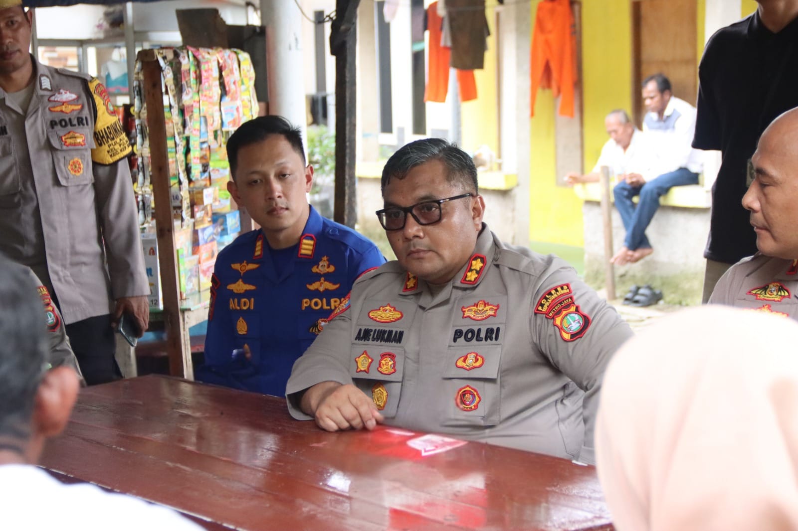 Bagikan Seribu Tandon Air, Dirut PAM Jaya : Kami Berharap Warga Punya Cadangan Air Saat Pasokan Terbatas