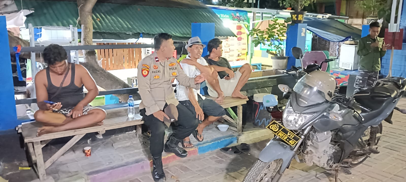 Polsek Kepulauan Seribu Selatan, Polres Kepulauan Seribu Gencar Lakukan Patroli Dialogis Menjelang Pemilu 2024