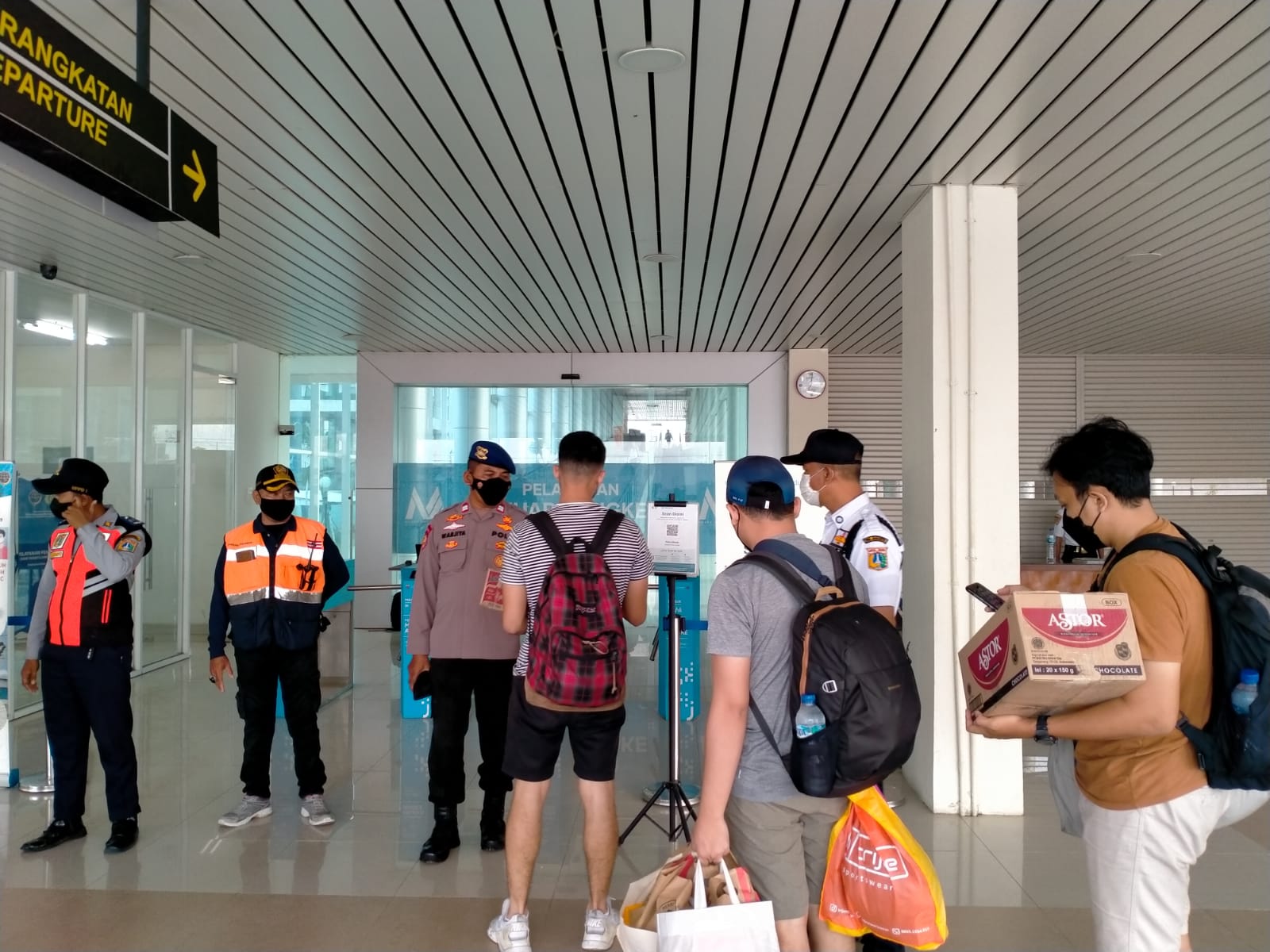 Akhir Pekan, Polres Kep. Seribu Gelar Personil Guna Amankan Dermaga Kali Adem