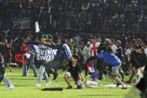 Korban Tewas Tragedi Kanjuruhan Bertambah Mencapai 134 Orang