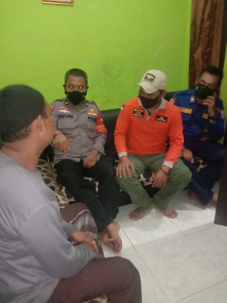Lakukan Sambang, Kapospol Pulau Lancang Kepulauan Seribu Selatan, Ajak Warga Jaga Sitkamtibmas Tetap Kondusif