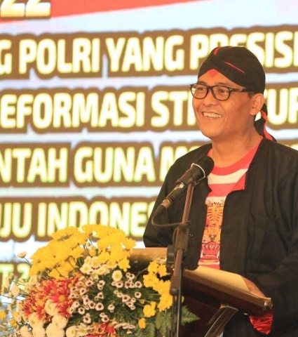 Buka Rakenis dengan Pakaian Reog Ponorogo, Slog Polri Siap Mendukung Pemulihan Ekonomi Nasional