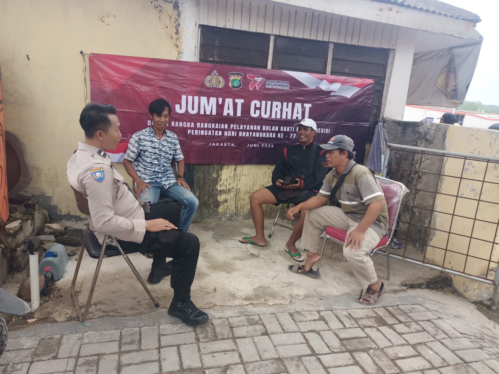 Ajak Warga Jaga Kamtibmas Lewat Patroli Malam Polsek Kep. Seribu Selatan