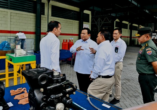Jokowi Sebut Progres Pindad Terlihat: Paling Banyak Pesanan Pak Menhan