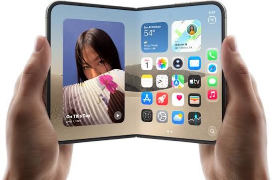 HP Lipat Makin Populer, Layar Lebar Seperti Menggunakan Tablet