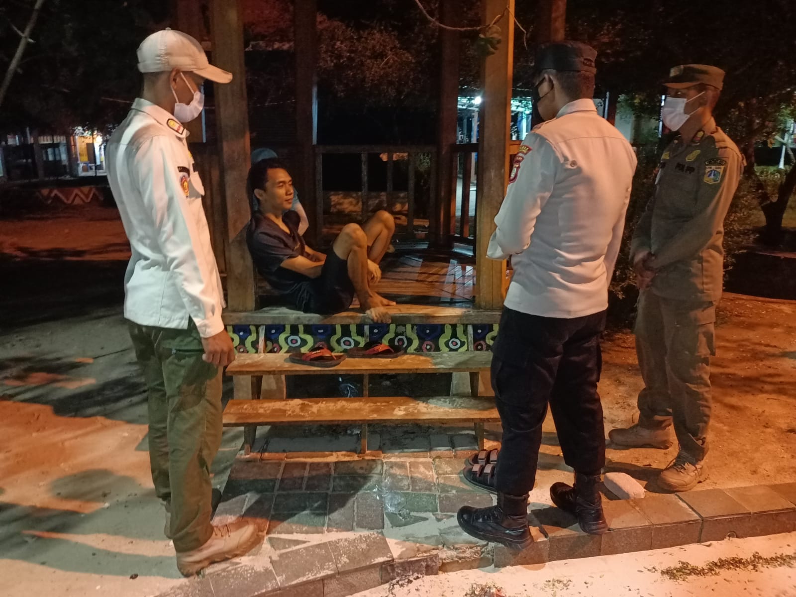 Cegah Munculnya Kerawanan, Polsek Kep. Seribu Selatan Rutin Gelar Patroli Malam