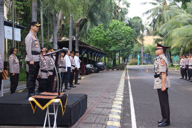 Kapolres pimpin Upacara Pelantikan Kasat Polair Polres Kepulauan Seribu