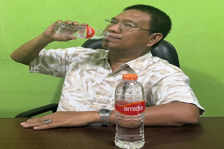 Amidis Air Murni Alias H2O