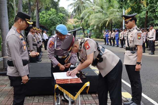 Kapolres Kepulauan Seribu Pimpin Sertijab Kasat Reskrim 