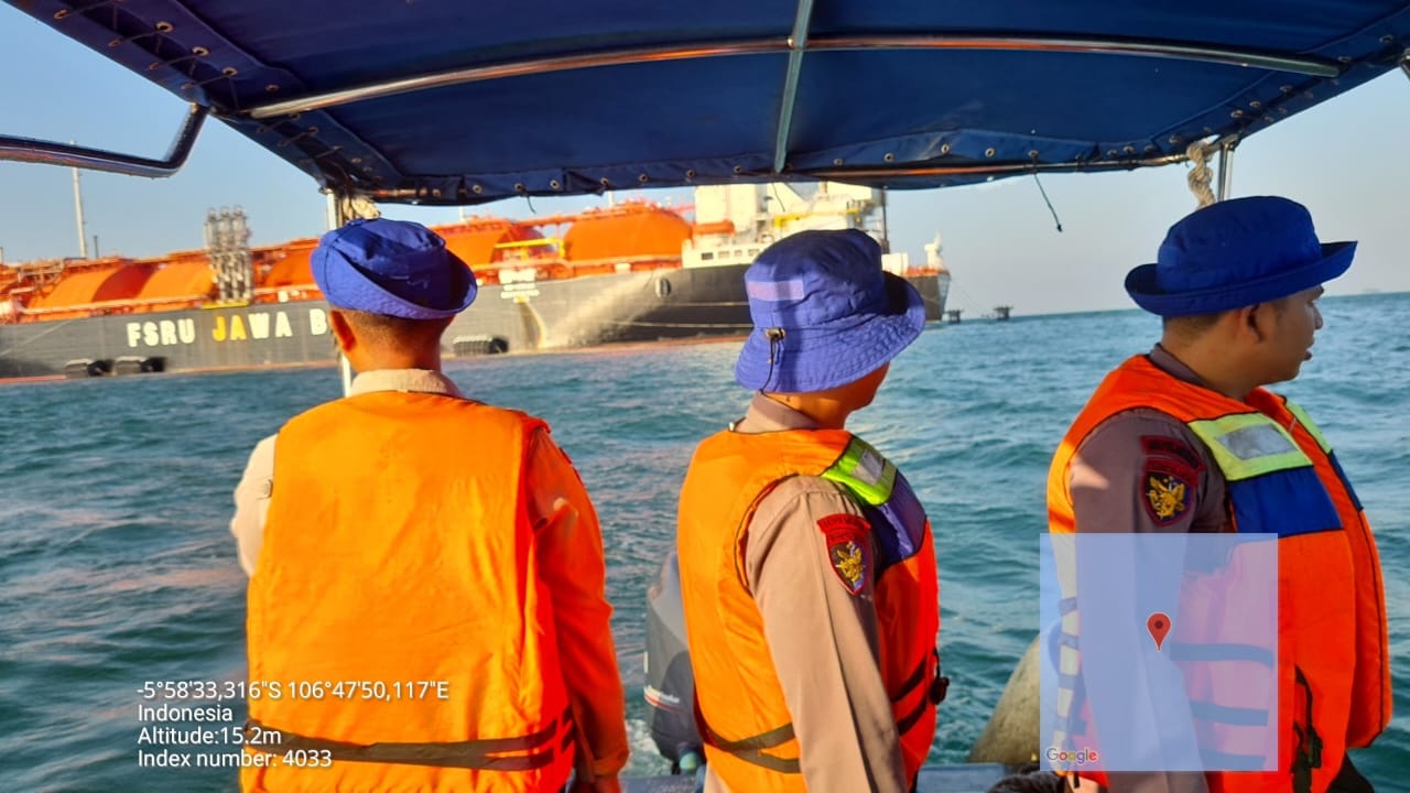 Satuan Polair Polres Kepulauan Seribu Tingkatkan Keamanan di Perairan Pulau Ayer