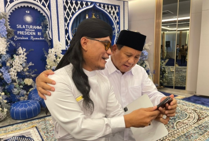Di Depan Jokowi Gus Miftah Tagih Pertemuan Dengan Prabowo 8 Tahun Silam