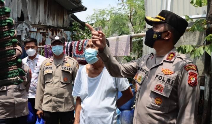 Angin Puting Beliung di Pulau Kelapa Kep Seribu Terjang dan Rusak Puluhan Rumah Warga