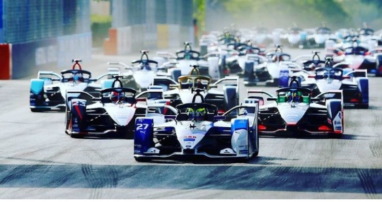 PDIP-PSI Kukuh Gelar Interpelasi Sebelum Formula E Diadakan