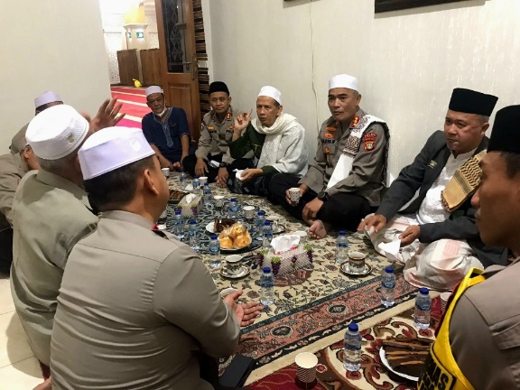 Suling Dit. Bimas Polda Meto Jaya untuk Berbagi dengan Hamba Allah