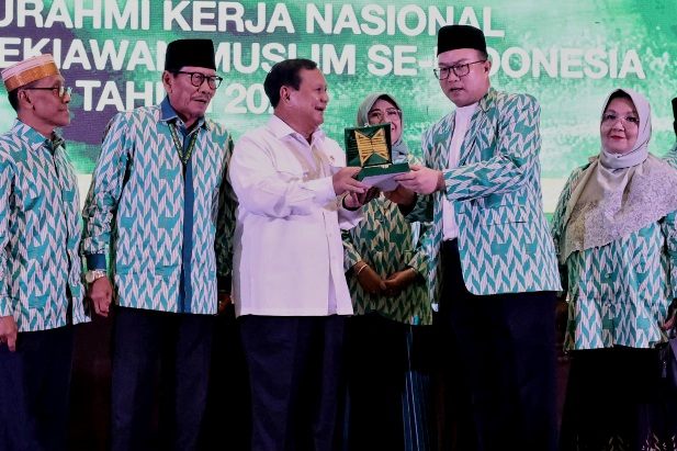 Solusi Prabowo soal Kemiskinan di Kalangan Nelayan: Kita Bagi Kapal dan Mesin