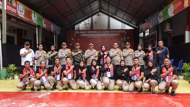 Polri amankan pemungutan suara di TPS Khusus Rutan Kelas 1 Pondok Bambu dan Lapas Perempuan kelas II A Jakarta