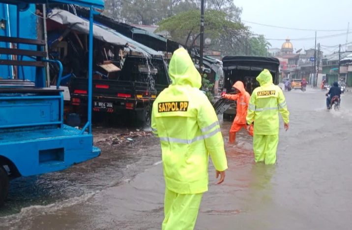 Pemkot Jakut Prioritaskan Keselamatan Warga Dalam Penanggulangan Bencana