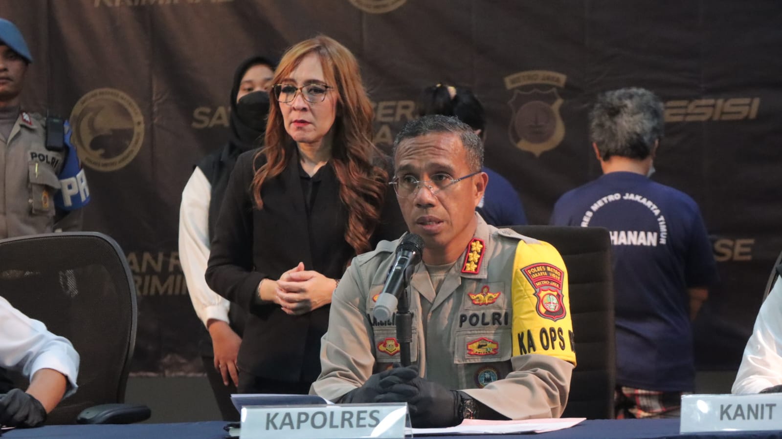 Ibu di Jaktim Rekam Anak Bersetubuh Dengan Pacar, Lalu Disuruh Aborsi di Tangkap Polrestro Jaktim